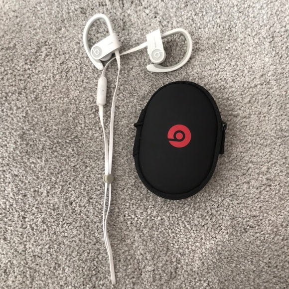 beats by dre Accessories - Beats by Dre